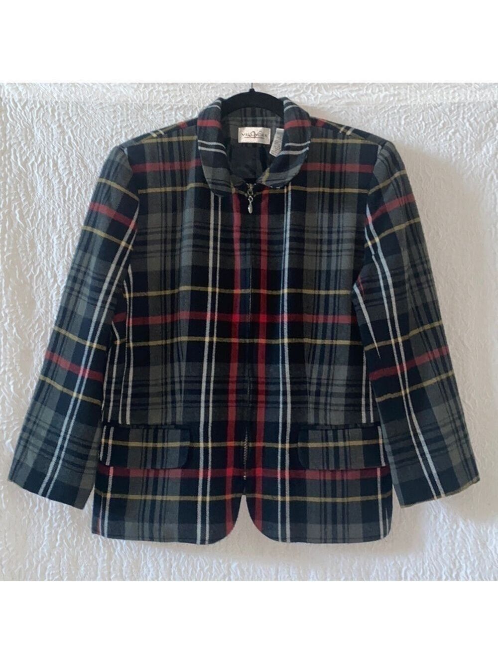 Villager A Liz Claiborne Company Plaid Flannel Zipper Front Wool Blend Jacket